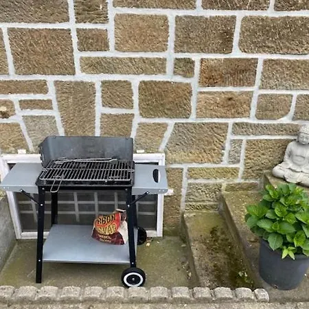 Apartamento Nik En Casa Chalet Con Parking Y Jardin *