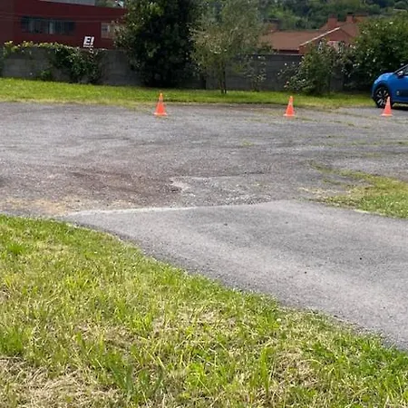 Apartamento Nik En Casa Chalet Con Parking Y Jardin * Erandio