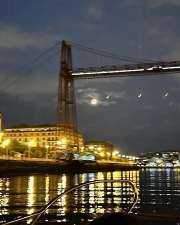 アパート Apartamento Nik En Casa Chalet Con Parking Y Jardin Erandio