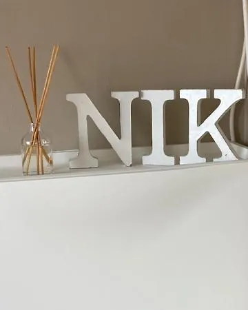 Apartamento Nik En Casa Chalet Con Parking Y Jardin *