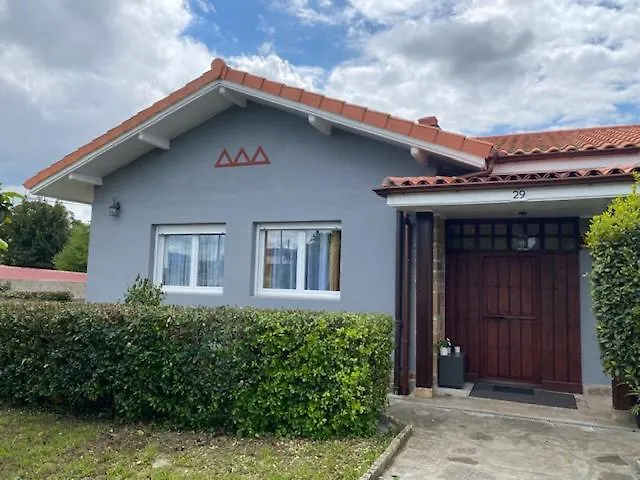 Apartamento Nik En Casa Chalet Con Parking Y Jardin