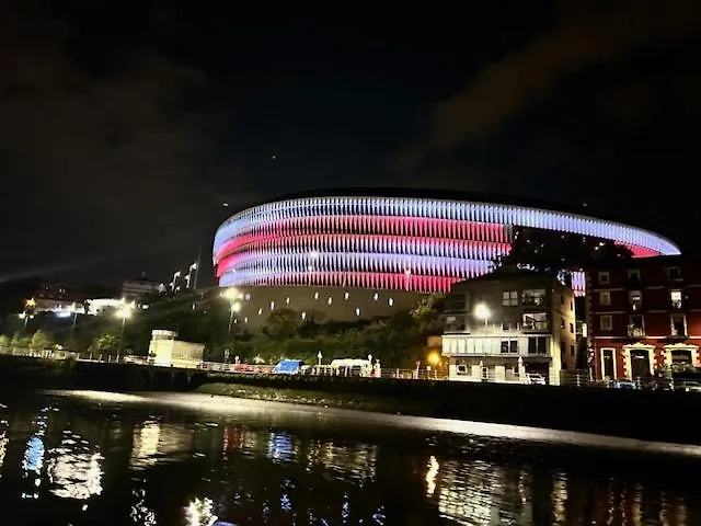 Apartamento Nik En Casa Chalet Con Parking Y Jardin *